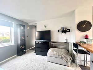 Living Room- click for photo gallery